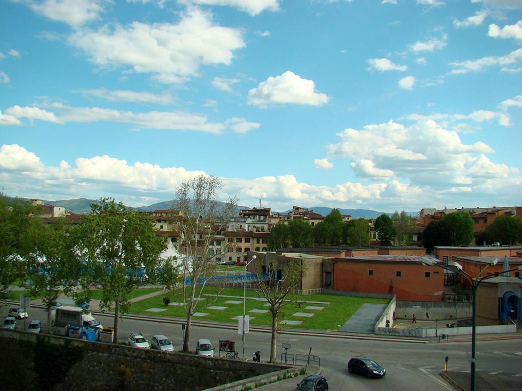 B&B Soggiorno Ponte Rosso Firenze Bagian luar foto