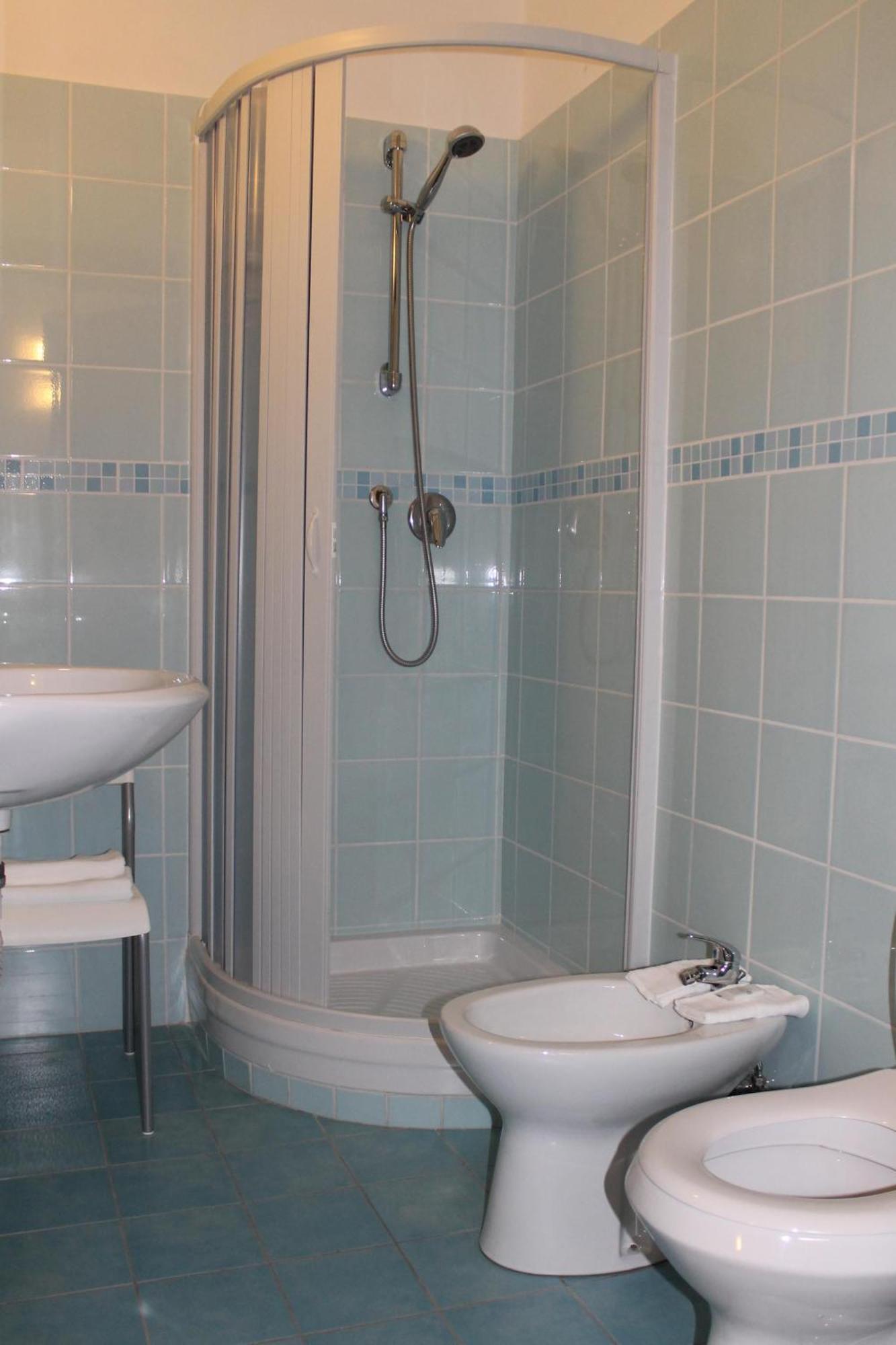 B&B Soggiorno Ponte Rosso Firenze Bagian luar foto