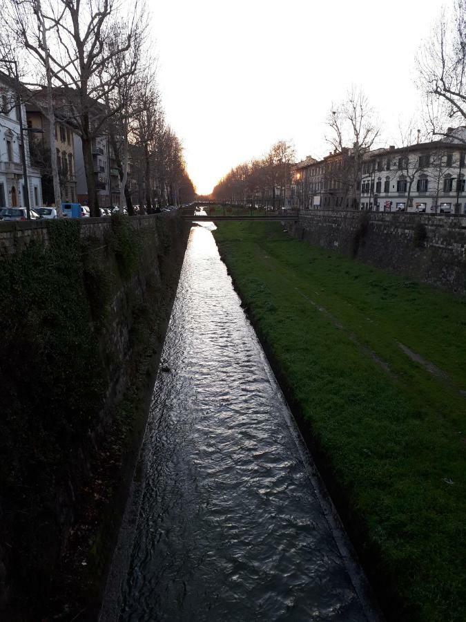 B&B Soggiorno Ponte Rosso Firenze Bagian luar foto